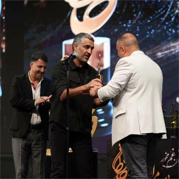 الکتروژن حامی جشن حافظ 1402 7